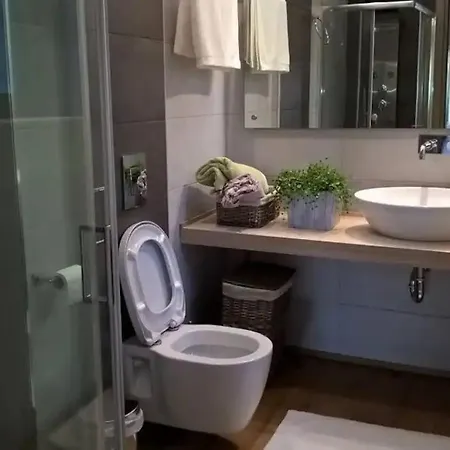 Inaky Lefkada Jpv2 * Mikros Gialos